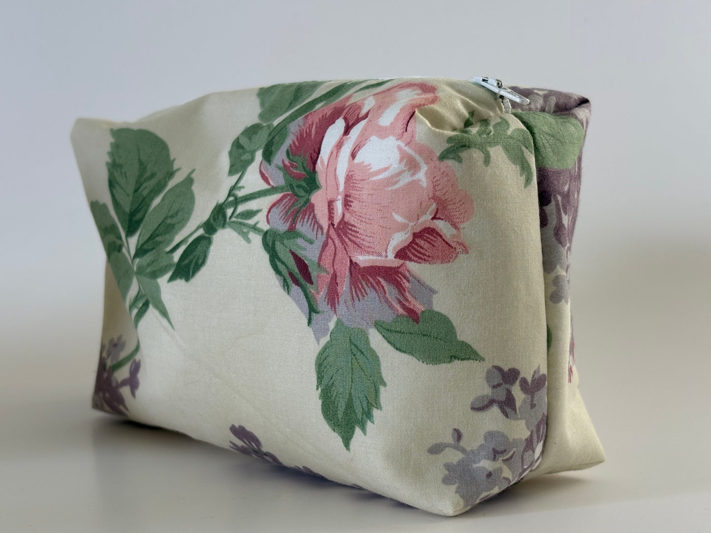 Cream Floral Lined Zipper Pouch