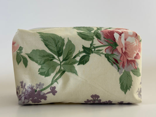 Cream Floral Lined Zipper Pouch